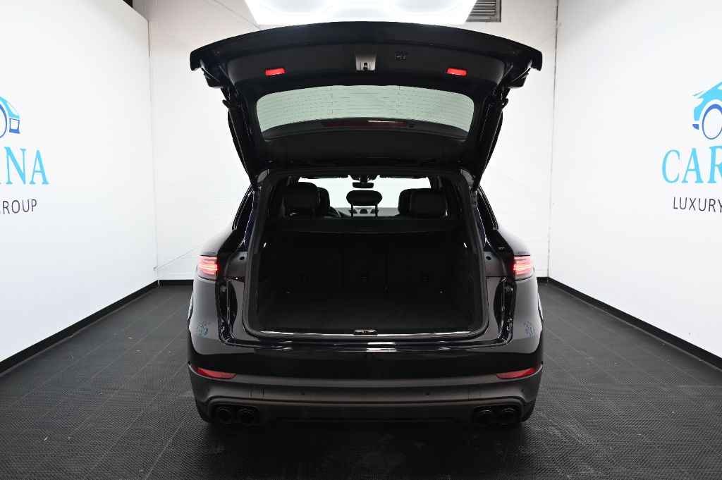 2023 Porsche Cayenne - $53,988