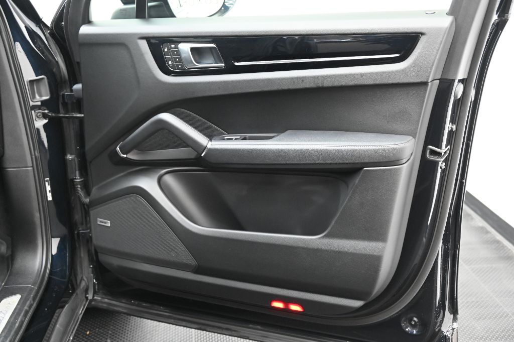 2023 Porsche Cayenne - $53,988