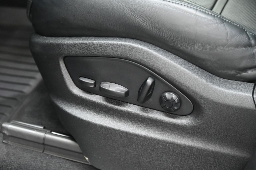 2023 Porsche Cayenne - $53,988