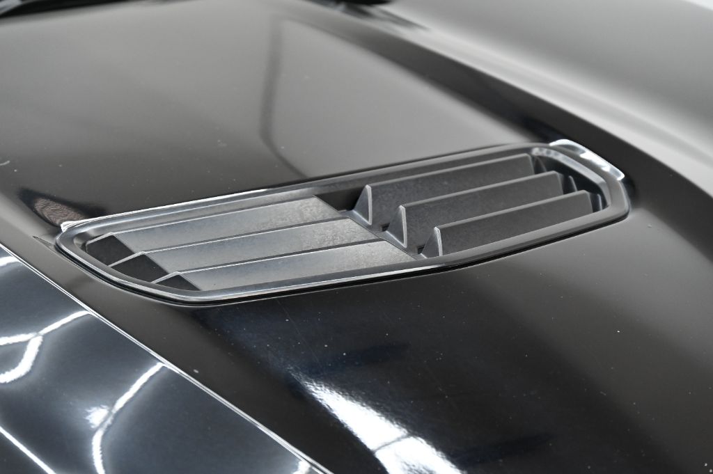 2019 Chevrolet Camaro - $31,988
