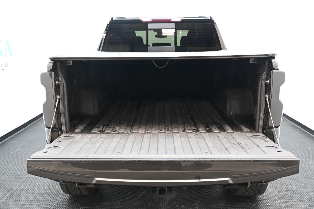 2022 Chevrolet Silverado - $39,988