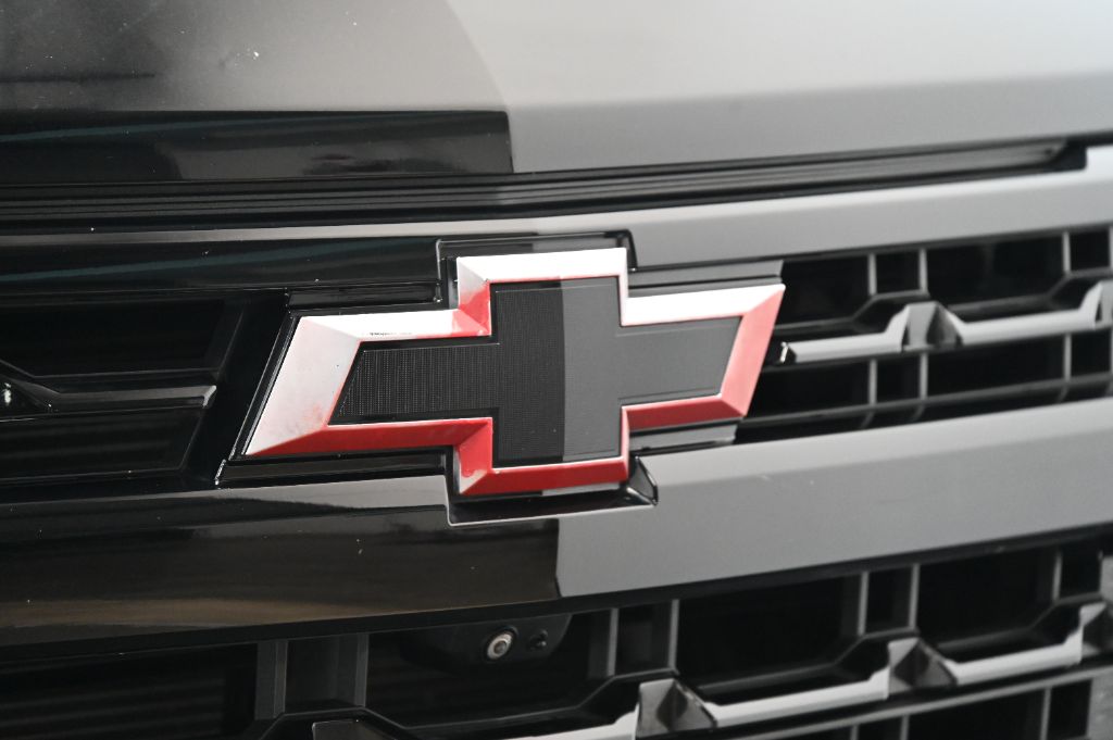 2022 Chevrolet Silverado - $39,988