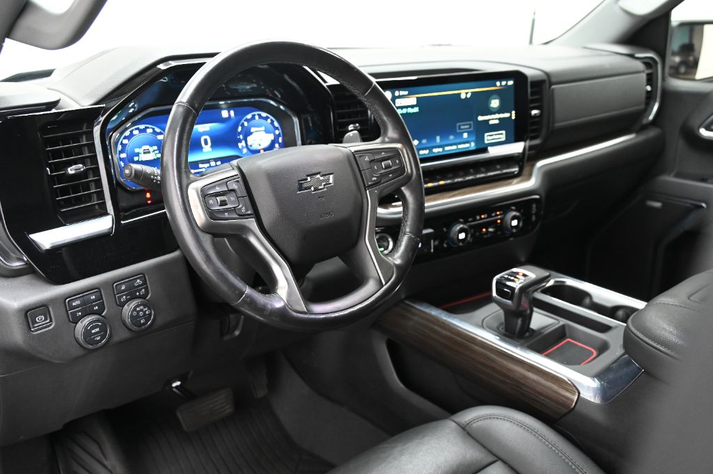 2022 Chevrolet Silverado - $39,988