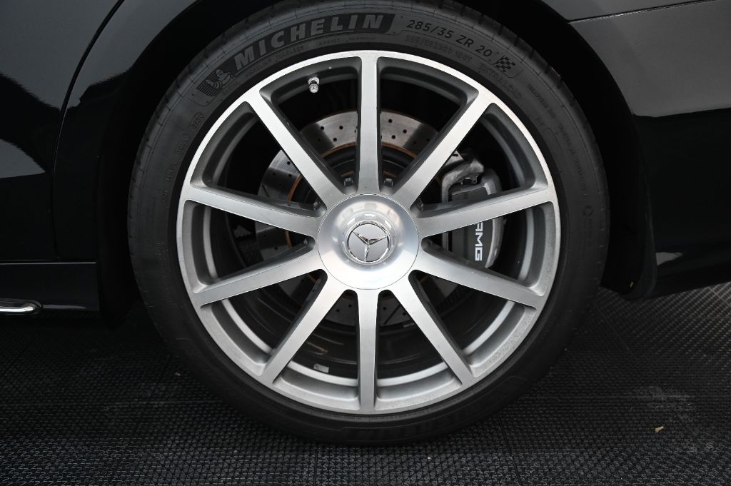 2015 Mercedes-Benz S-class - $41,988