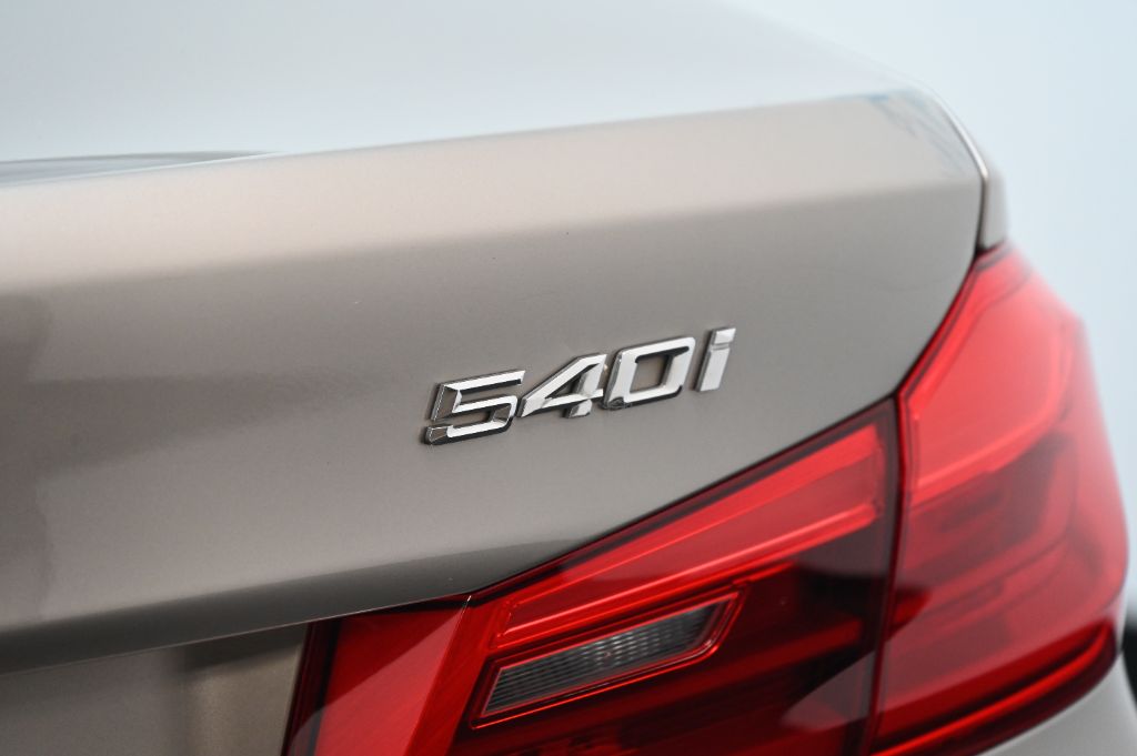 2017 BMW 540i - $18,988