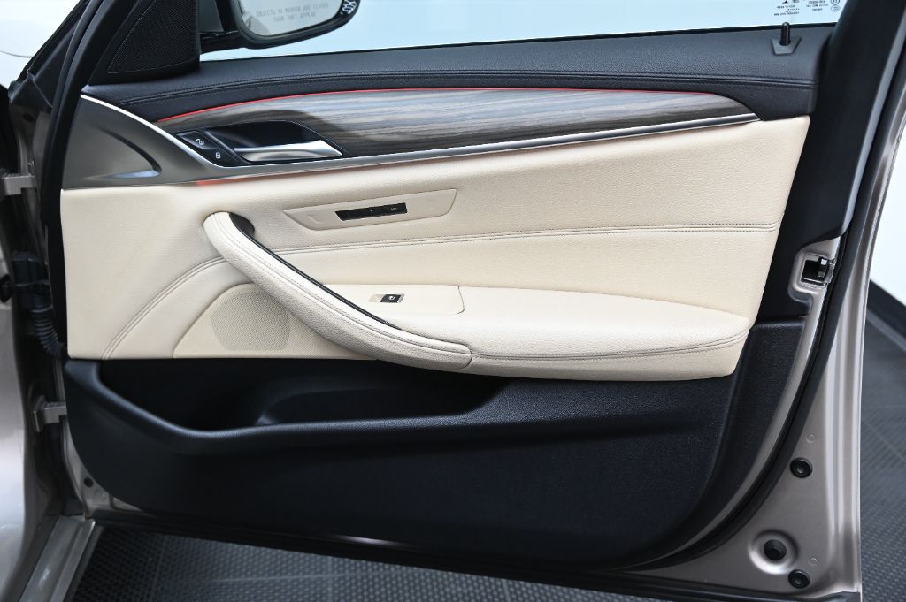 2017 BMW 540i - $18,988