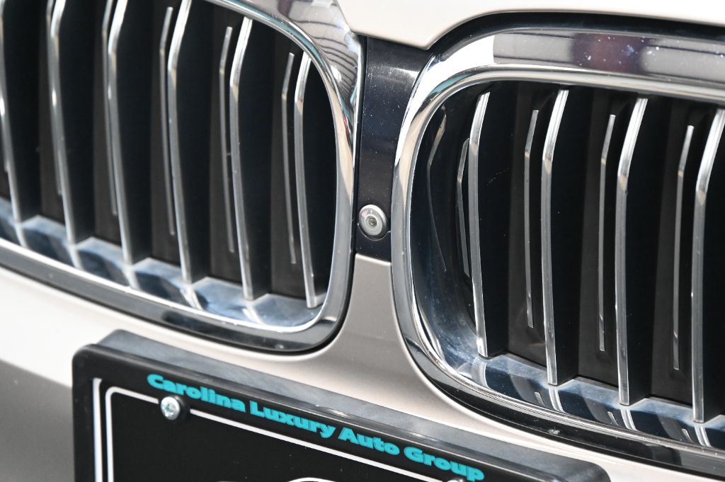 2017 BMW 540i - $18,988