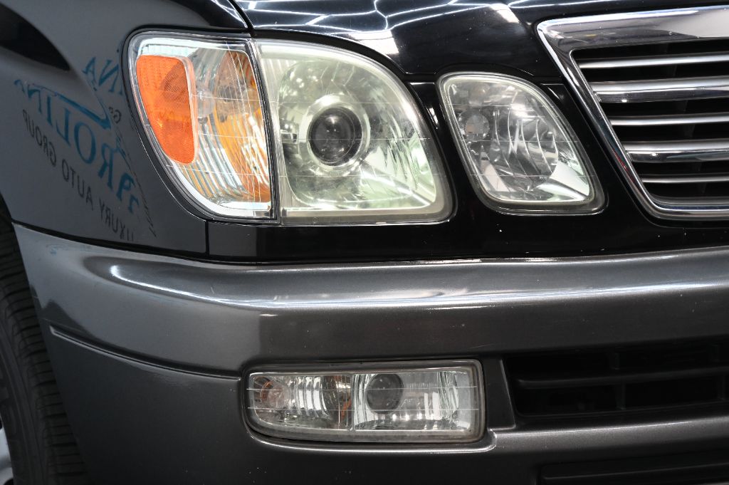 2004 Lexus LX - $19,988