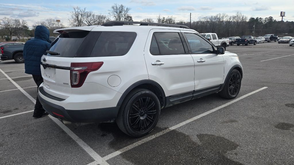 2013 Ford Explorer - $6,500