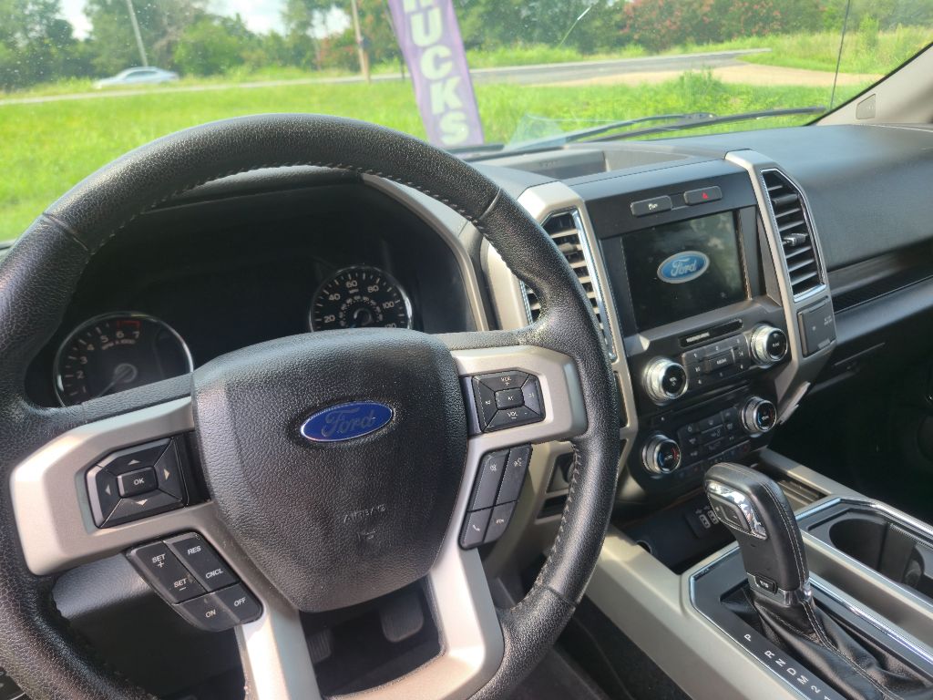 2016 Ford F150 - $20,500