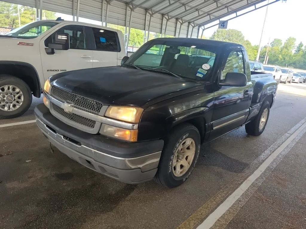 2005 Chevrolet Silverado - $12,500