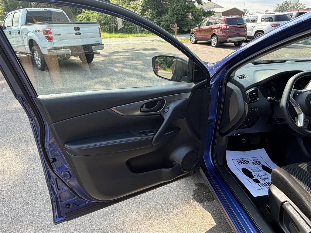 2021 Nissan Rogue - $14,900