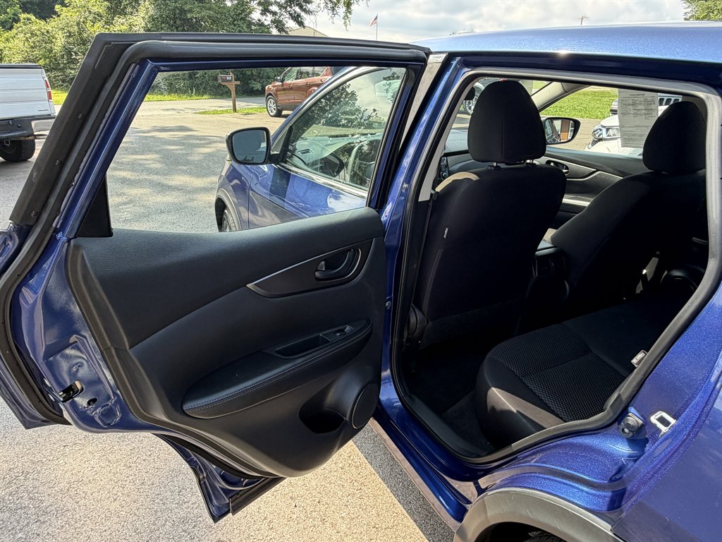 2021 Nissan Rogue - $14,900