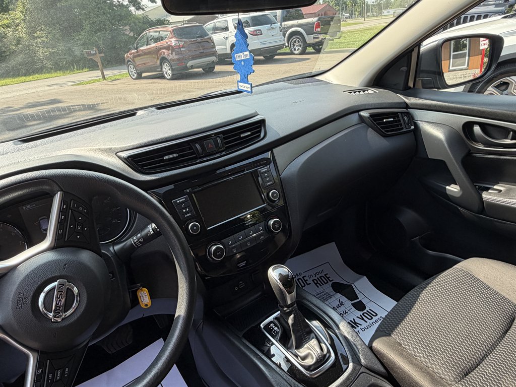 2021 Nissan Rogue - $14,900