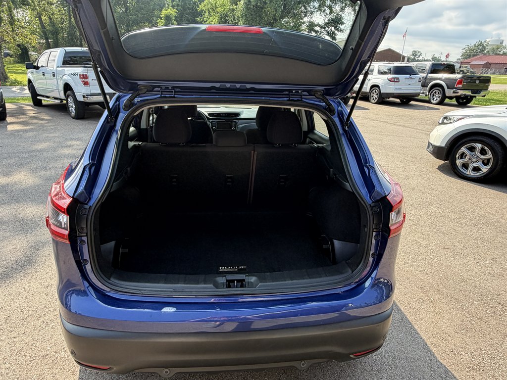 2021 Nissan Rogue - $14,900