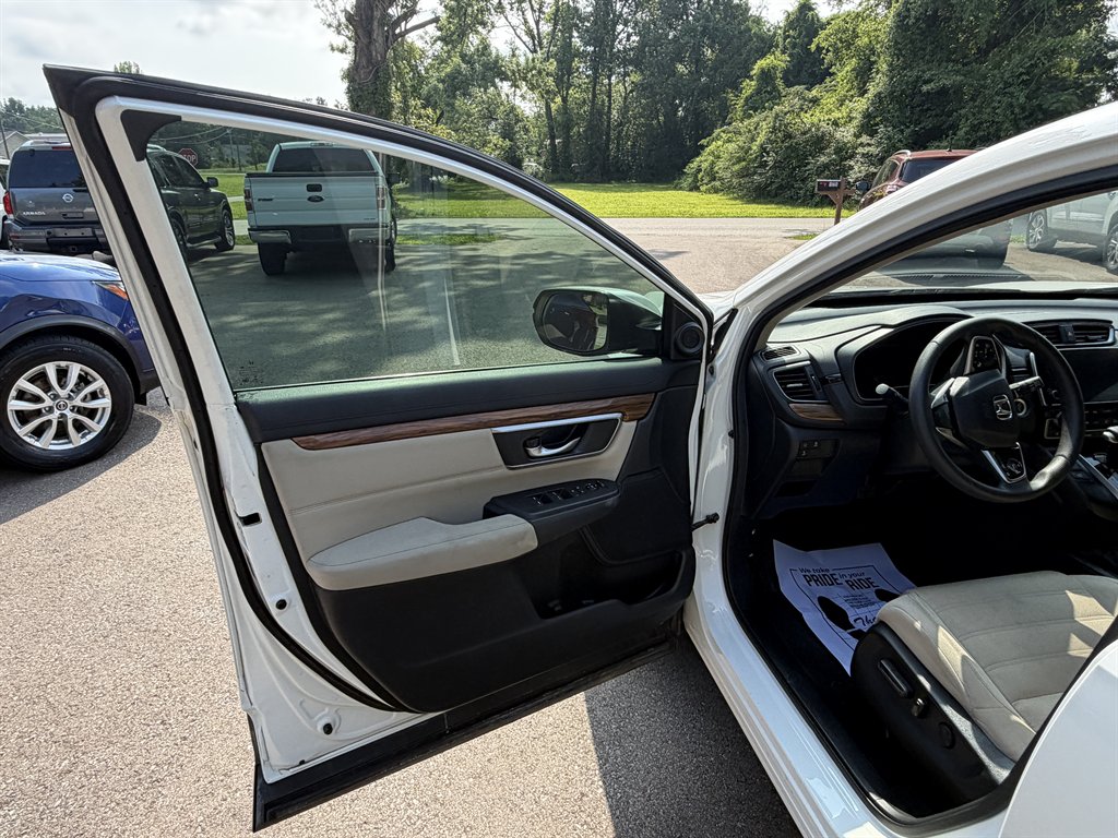 2018 Honda CR-V - $14,900