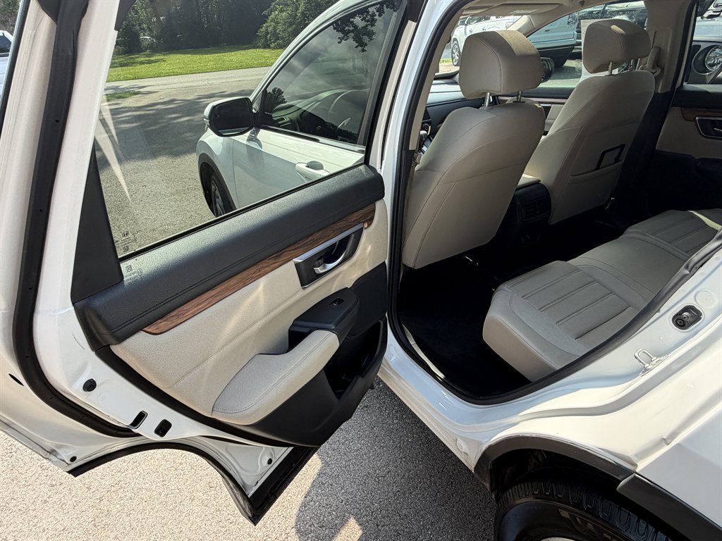 2018 Honda CR-V - $14,900