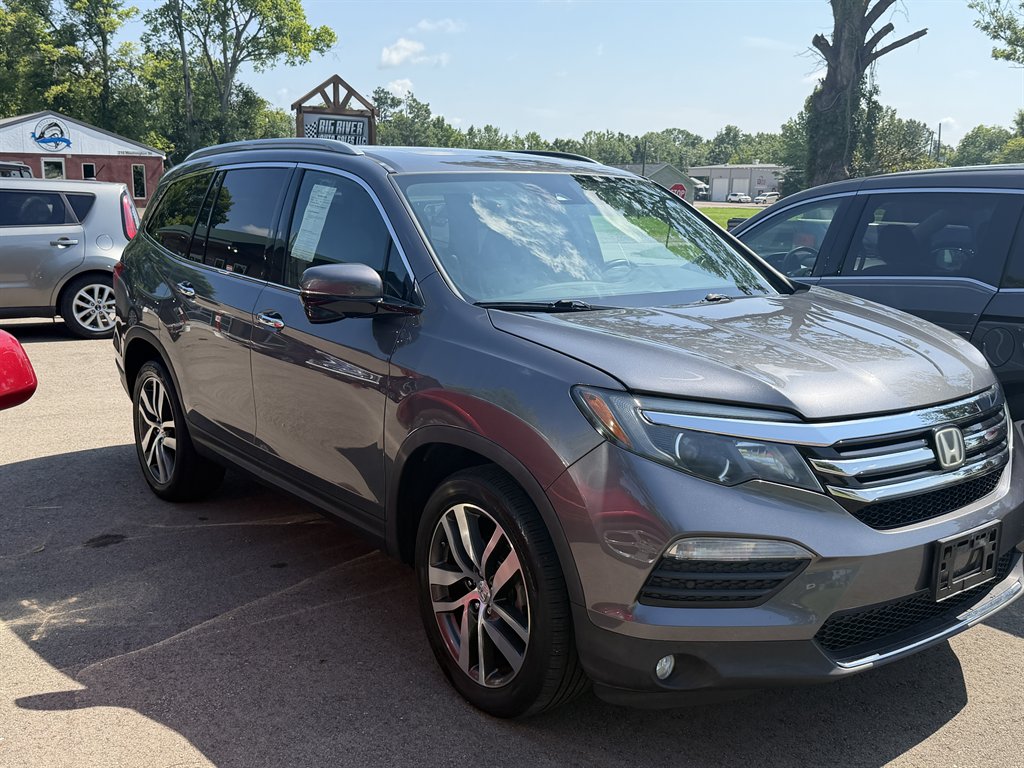 2016 Honda Pilot - $15,900