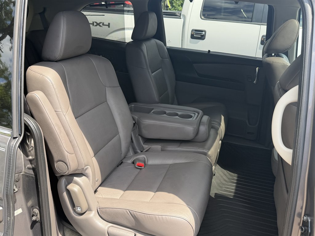 2014 Honda Odyssey - $14,900