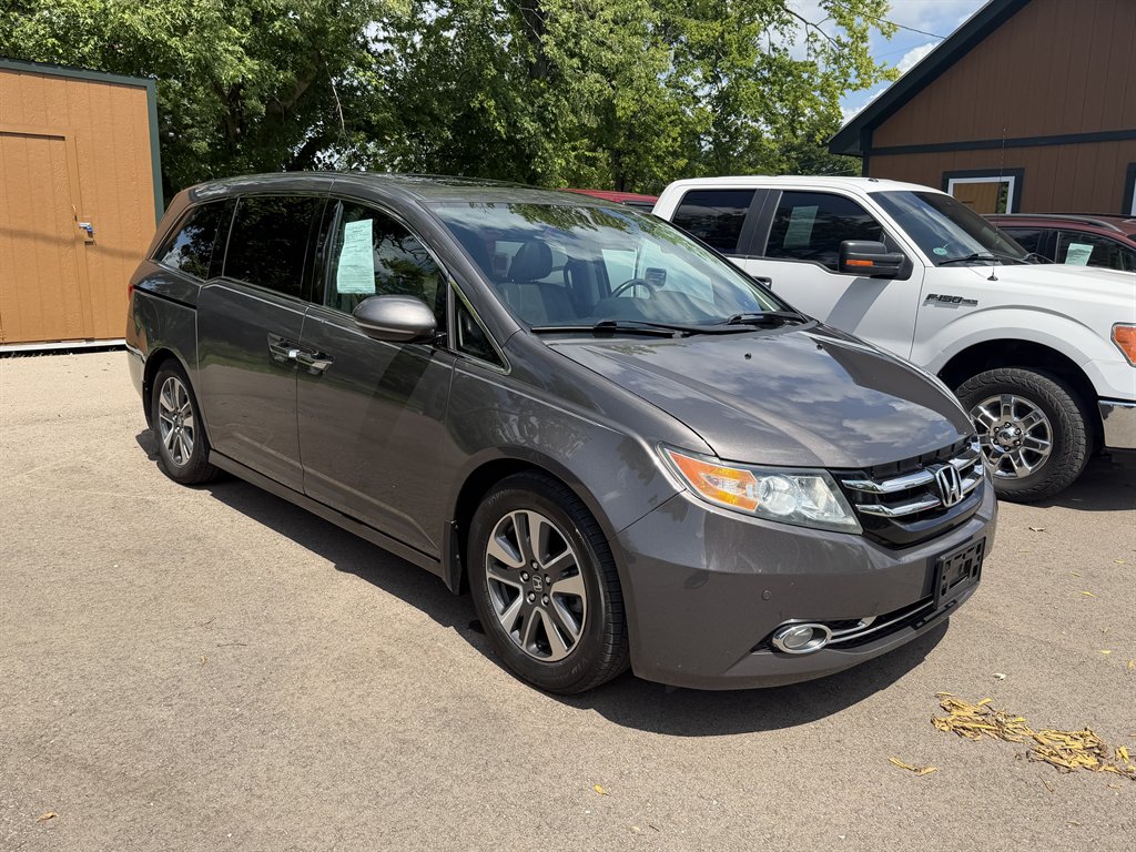 2014 Honda Odyssey - $14,900