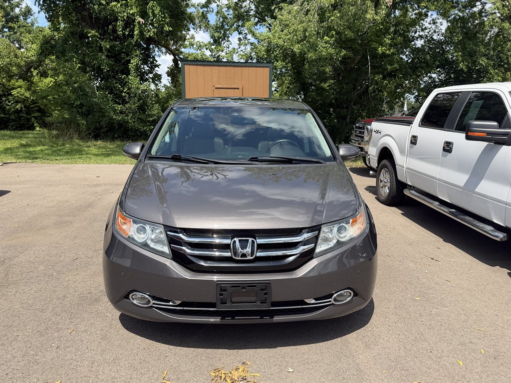 2014 Honda Odyssey - $14,900