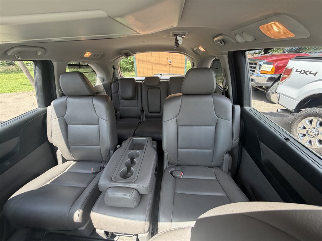 2014 Honda Odyssey - $14,900