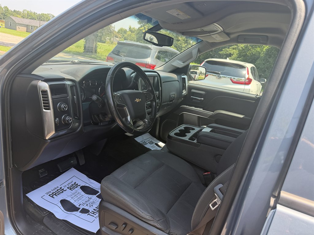 2016 Chevrolet Silverado 1500 - $13,900