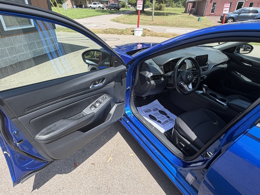 2025 Nissan Altima - $21,900