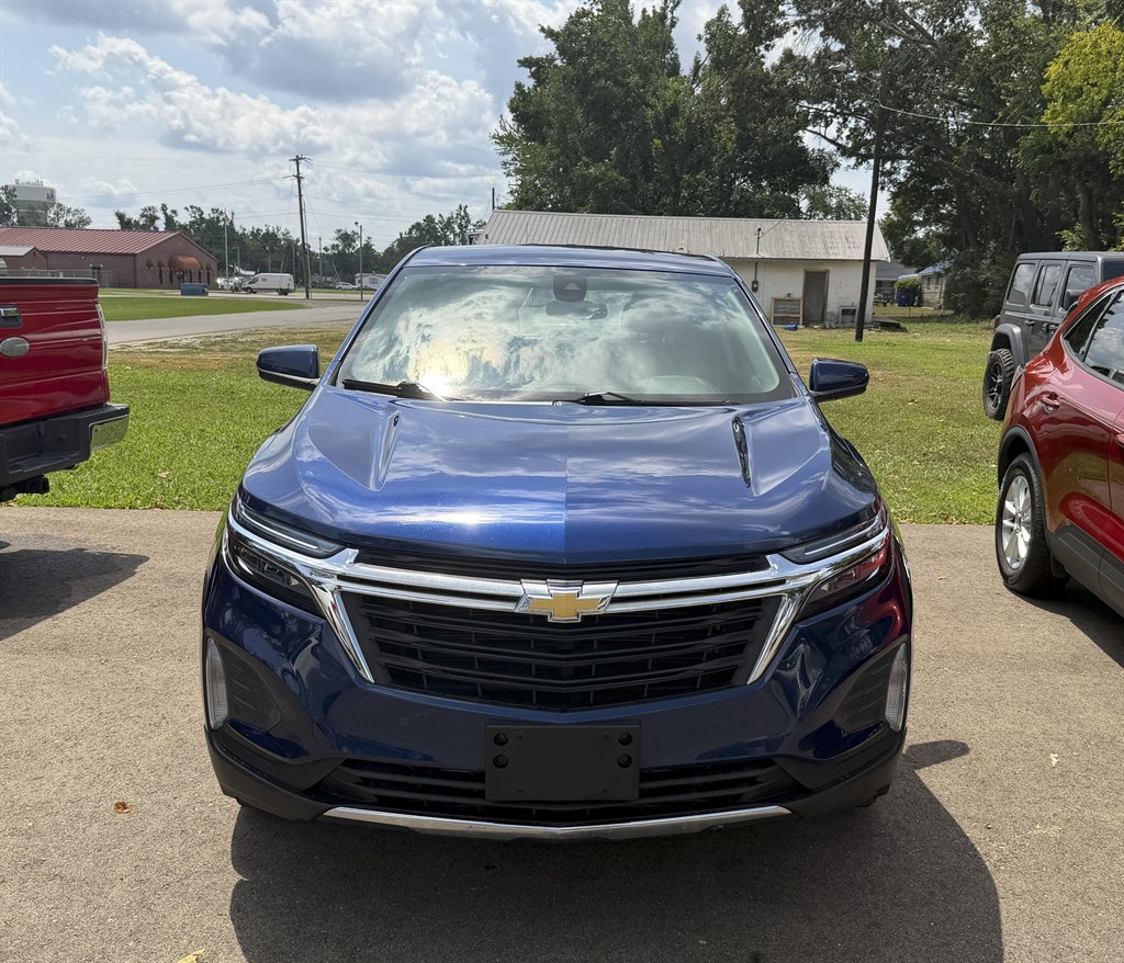 2022 Chevrolet Equinox - $20,900