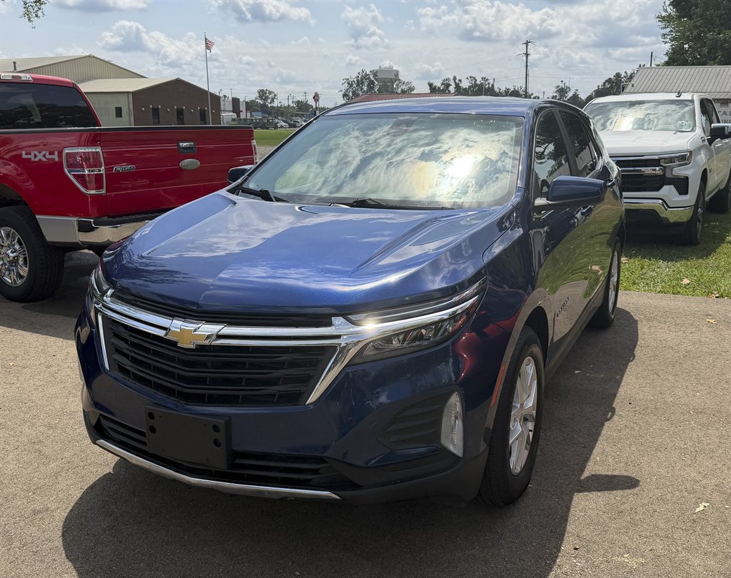 2022 Chevrolet Equinox - $20,900
