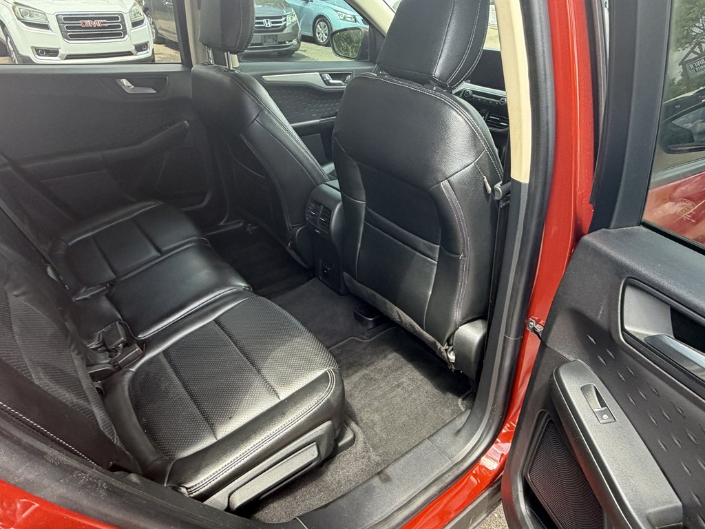 2020 Ford Escape - $13,900