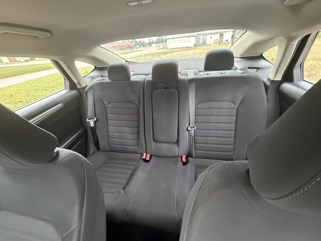 2020 Ford Fusion - $13,900