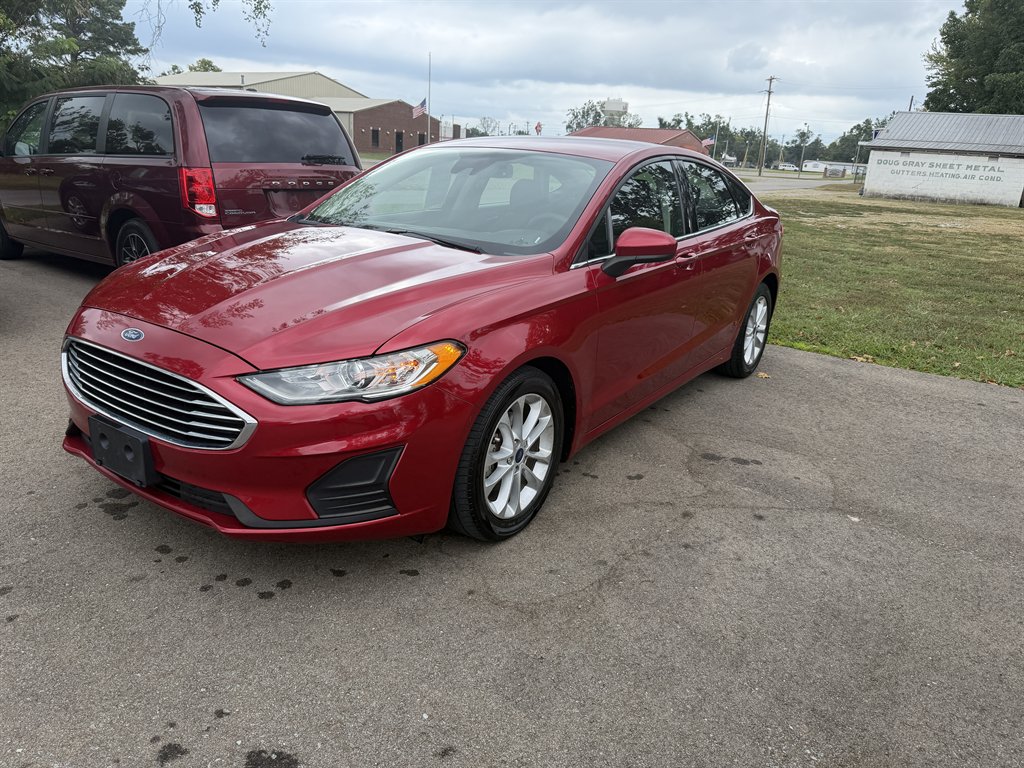 2020 Ford Fusion - $13,900