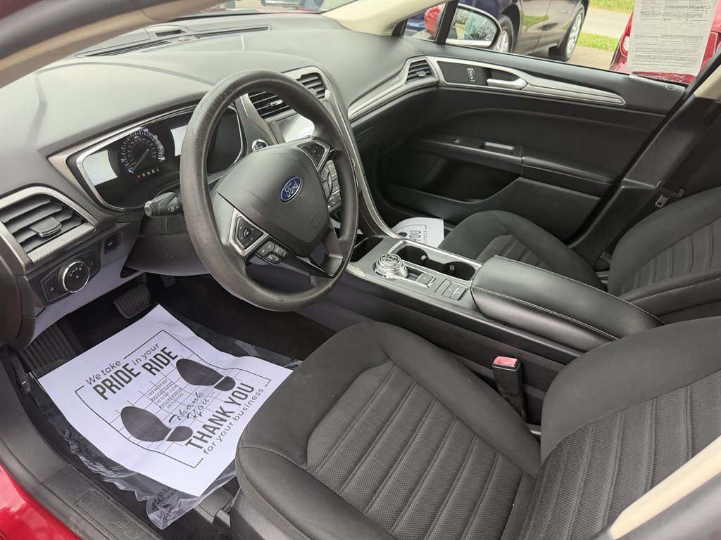 2020 Ford Fusion - $13,900