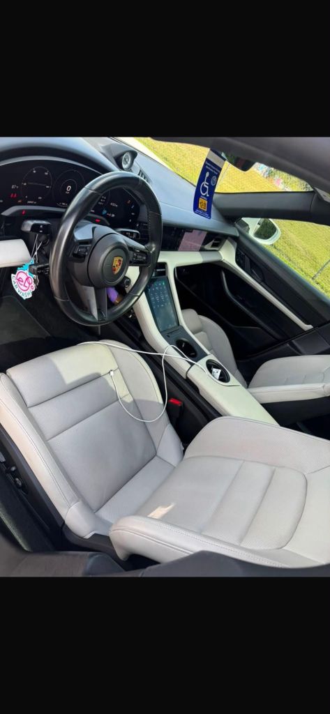 2021 Porsche Taycan
