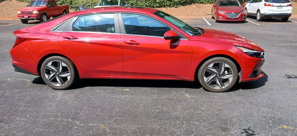 2023 Hyundai Elantra - $24,999
