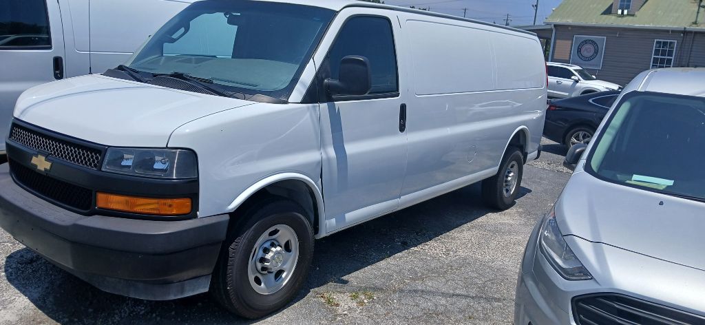 2022 Chevrolet Express - $28,999