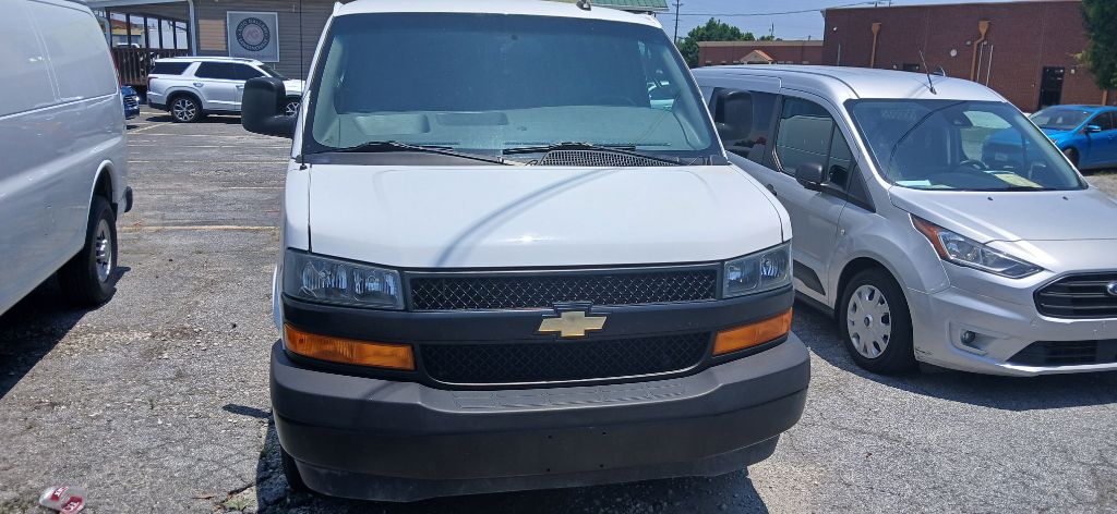 2022 Chevrolet Express - $28,999