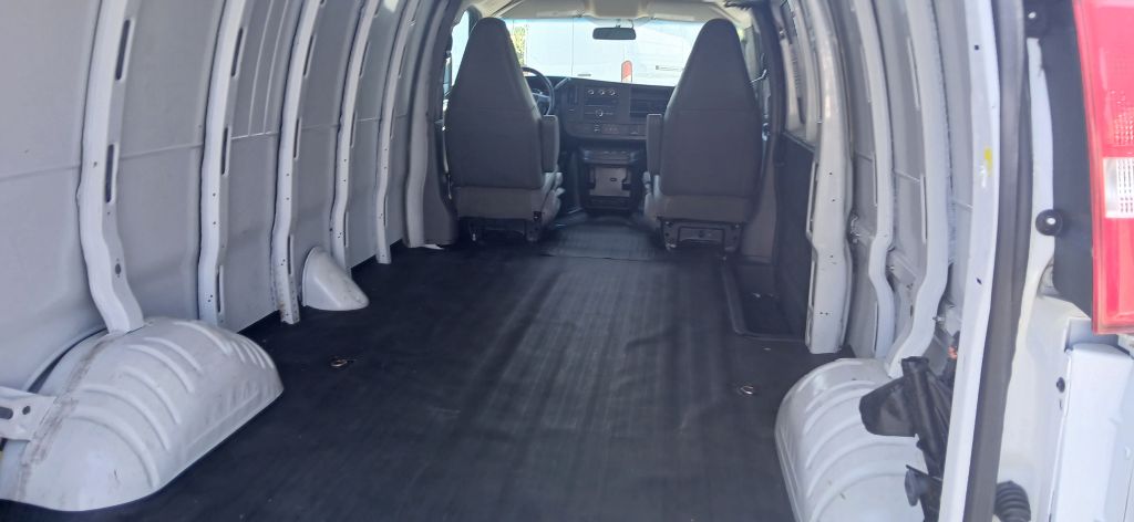 2022 Chevrolet Express - $28,999