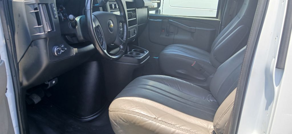 2022 Chevrolet Express - $28,999