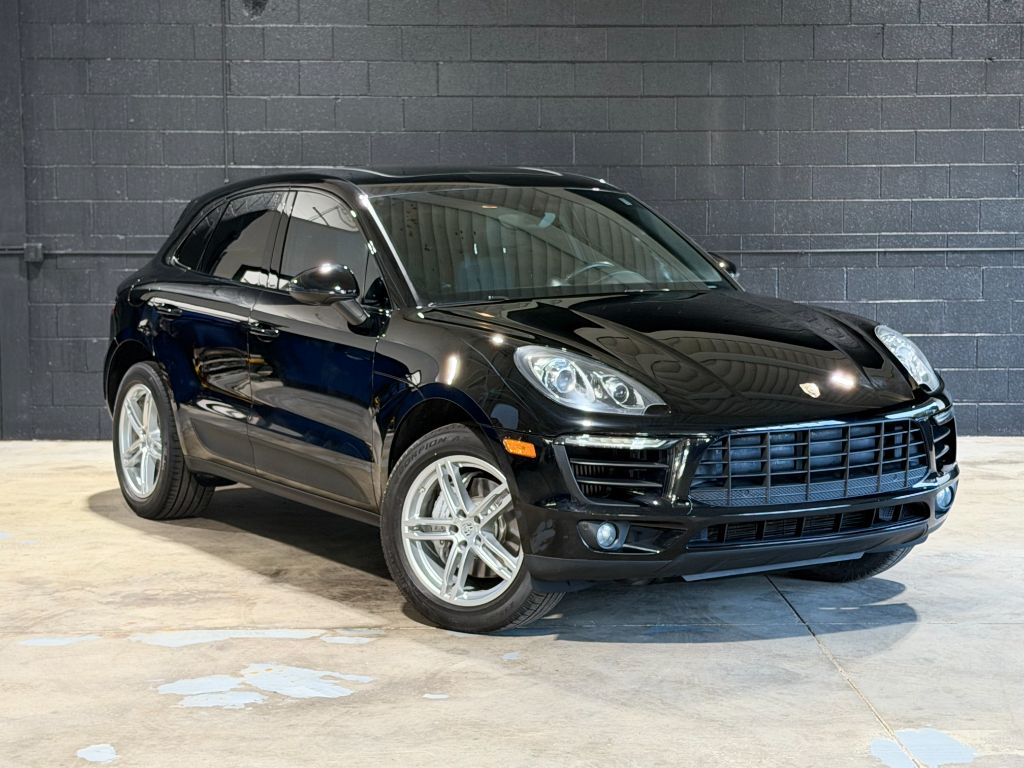 2016 Porsche Macan - $17,995