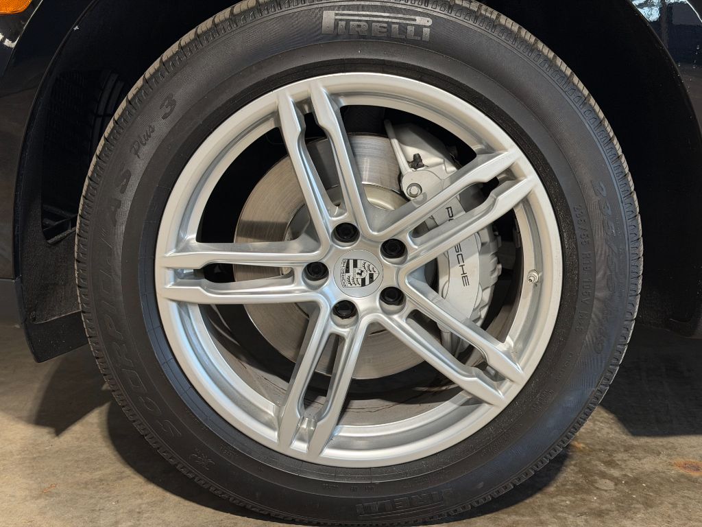 2016 Porsche Macan - $17,995