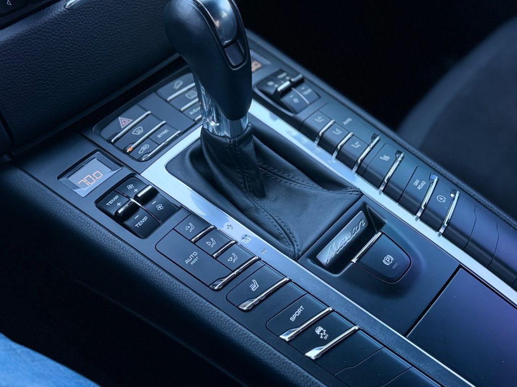 2016 Porsche Macan - $17,995