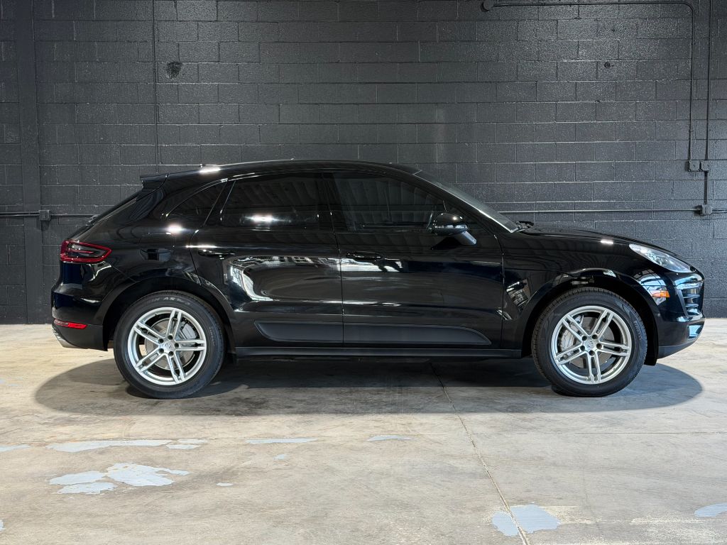 2016 Porsche Macan - $17,995