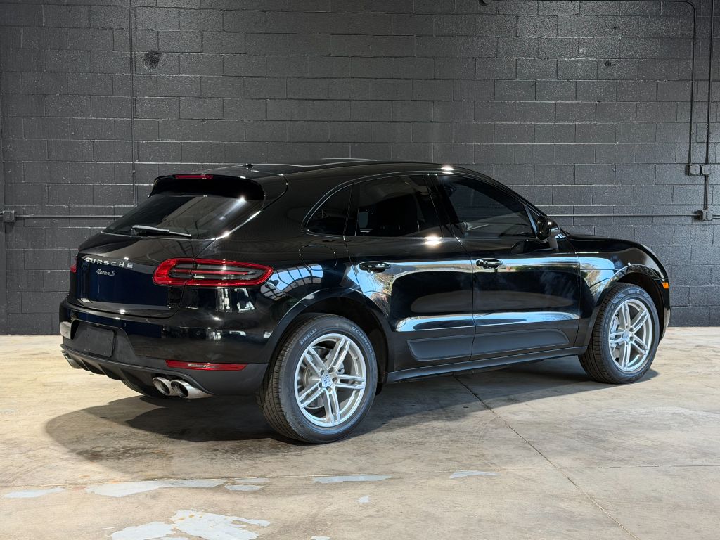 2016 Porsche Macan - $17,995