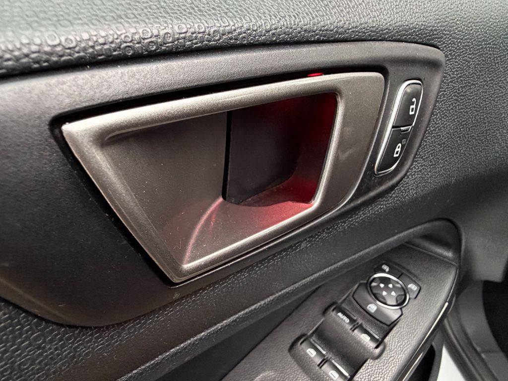 2020 Ford EcoSport - $9,608