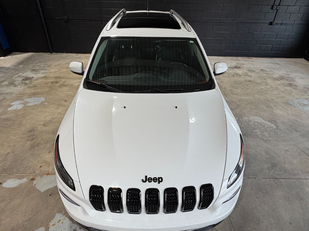 2015 Jeep Cherokee - $9,408