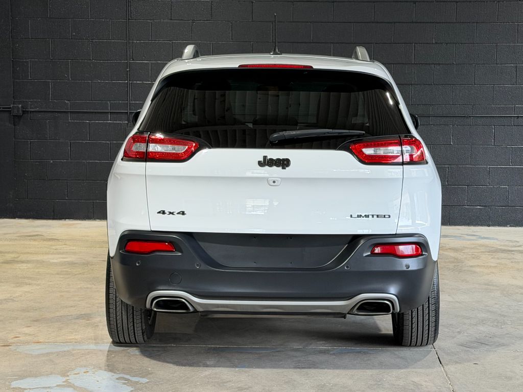 2015 Jeep Cherokee - $9,408