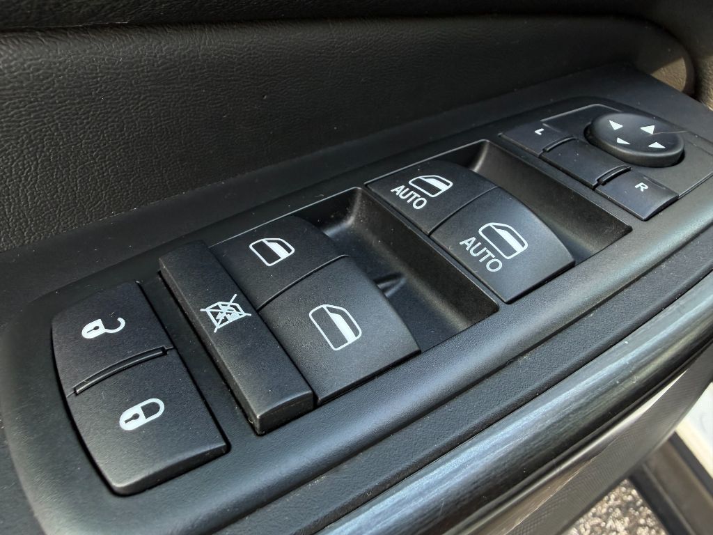 2015 Jeep Cherokee - $9,408
