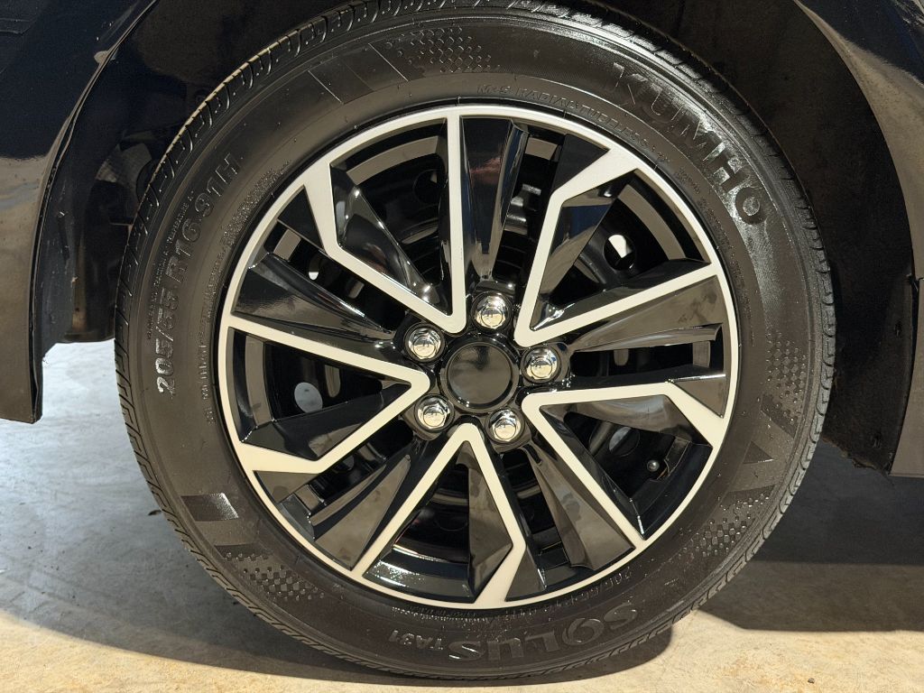 2023 Toyota Corolla - $15,508